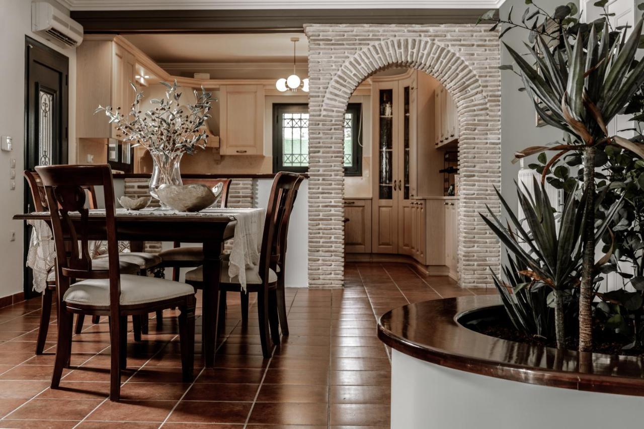 Amalthia Villa Mouzakion  ภายนอก รูปภาพ